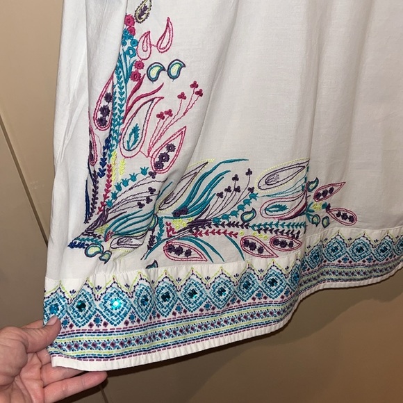 Catherine’s woman’s tunic size 1X 18/20W boho top with embroidery/embellishment - Picture 6 of 11
